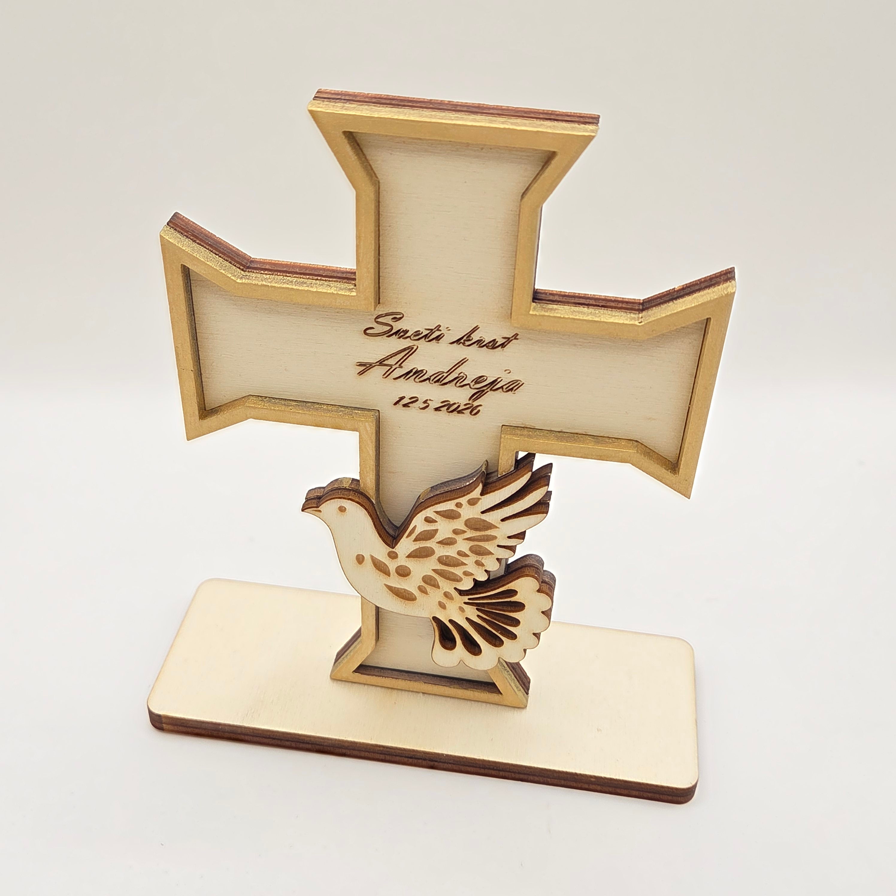 Personaliziran sveti križ za krst – zlato natur