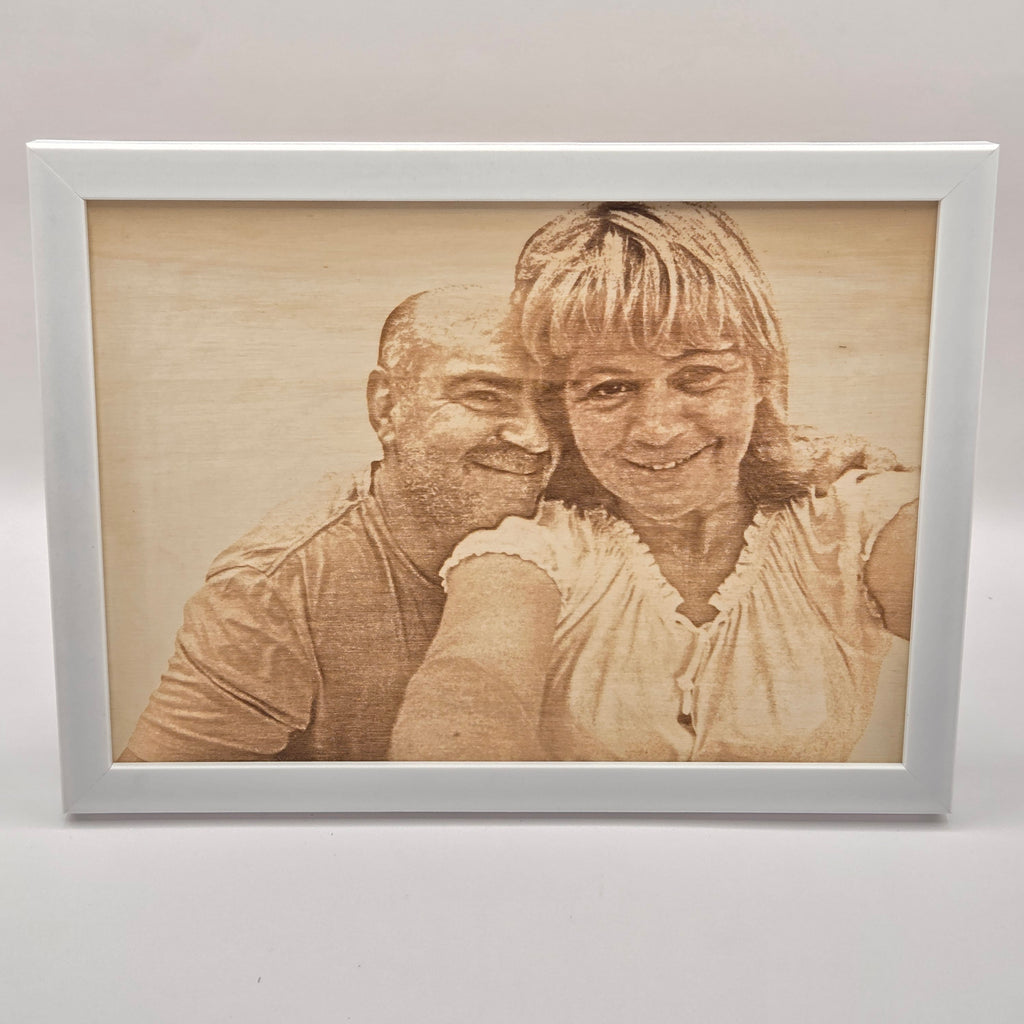 Gravirana fotografija na lesu po naročilu