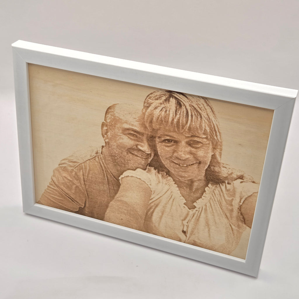 Gravirana fotografija na lesu po naročilu